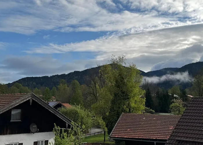 Pension Bergmoment Ferienwohnungen Oder Zimmer Mit Fruehstueck