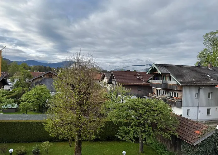 Pension Bergmoment Ferienwohnungen Oder Zimmer Mit Fruehstueck